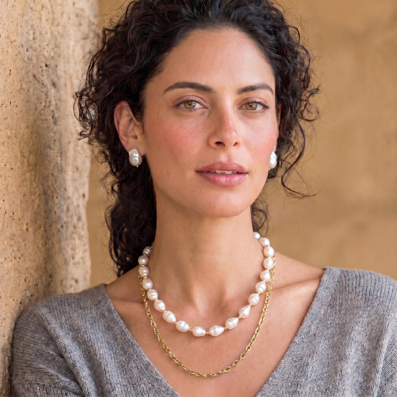 Golden Pearl Layers Necklace